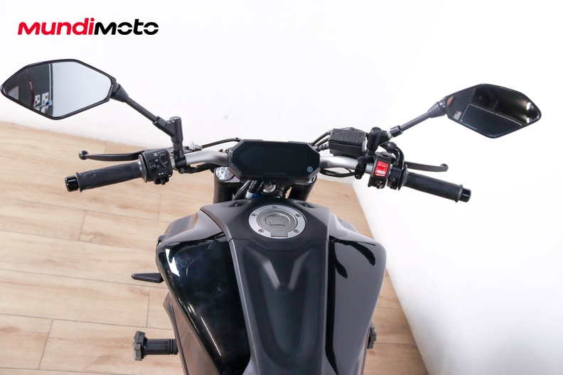 Motorbike image 10