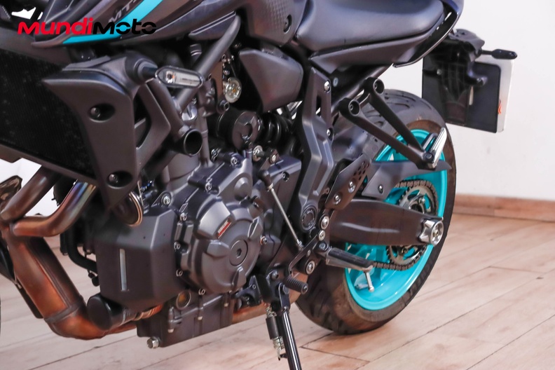 Motorbike image 8