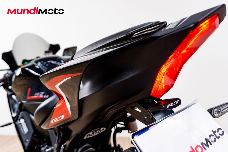 Motorbike image 13