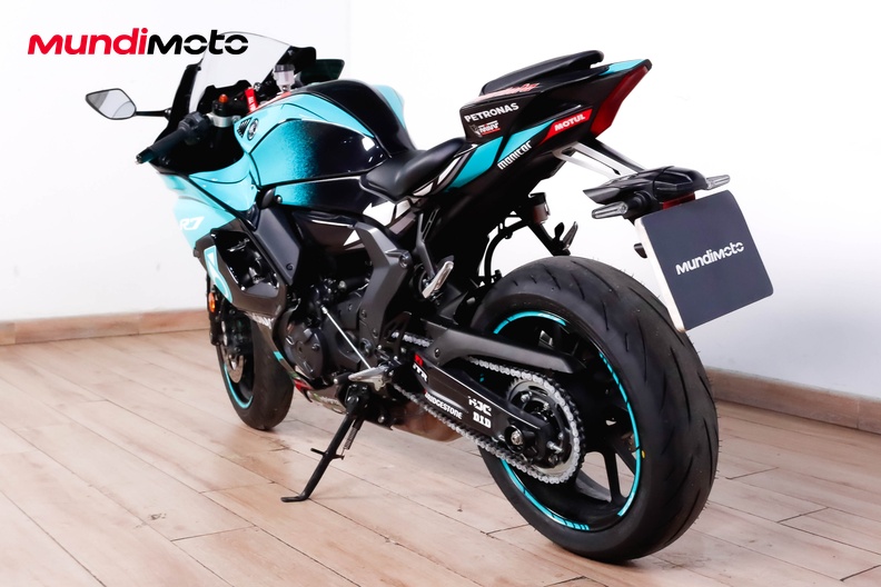 Motorbike image 6