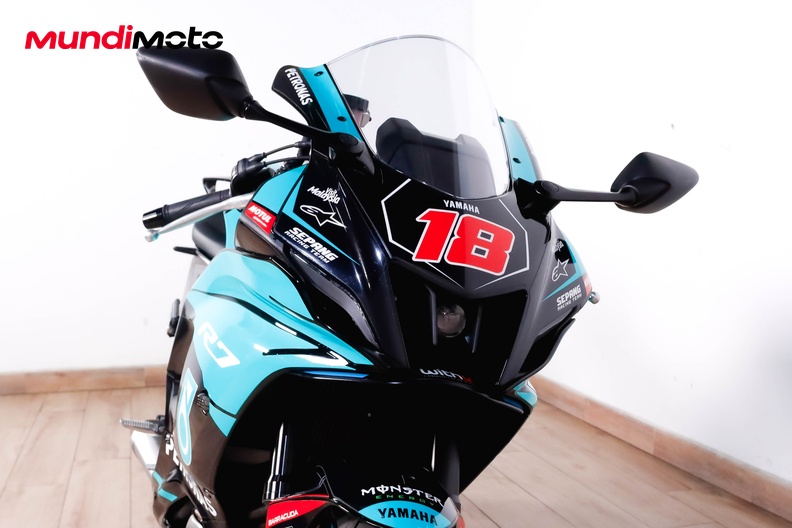 Motorbike image 4