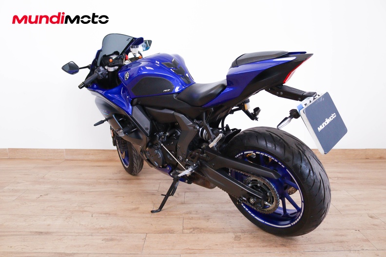 Motorbike image 7