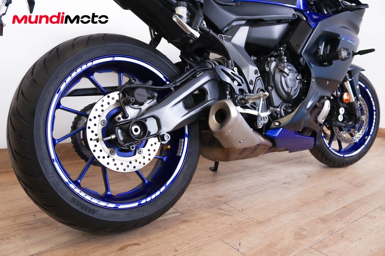 Motorbike image 3