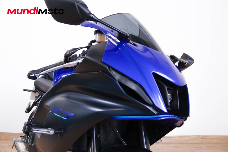 Motorbike image 4