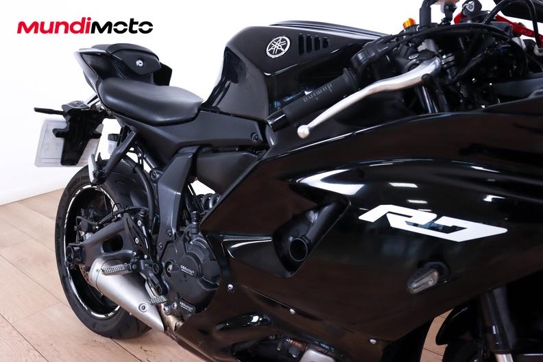 Motorbike image 13