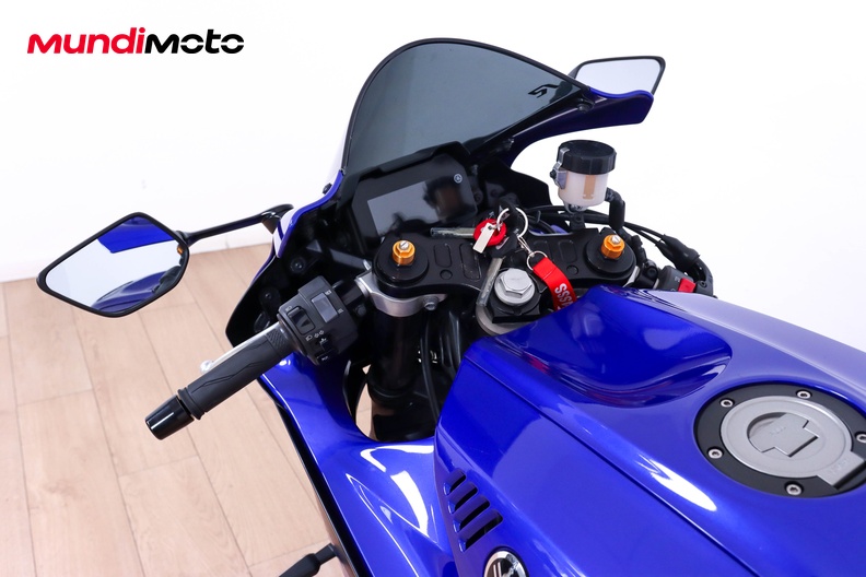 Motorbike image 10