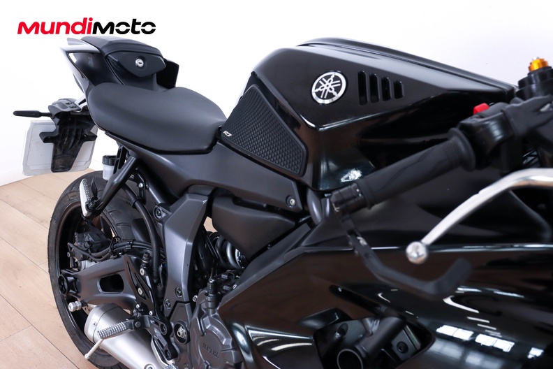 Motorbike image 12
