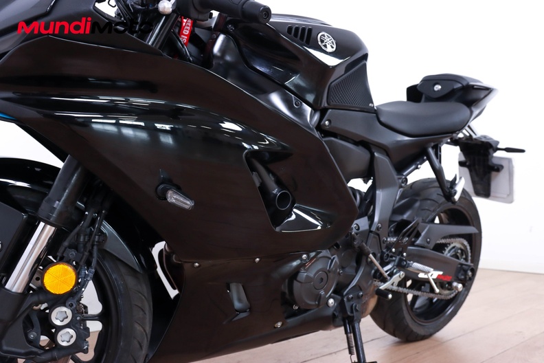 Motorbike image 8