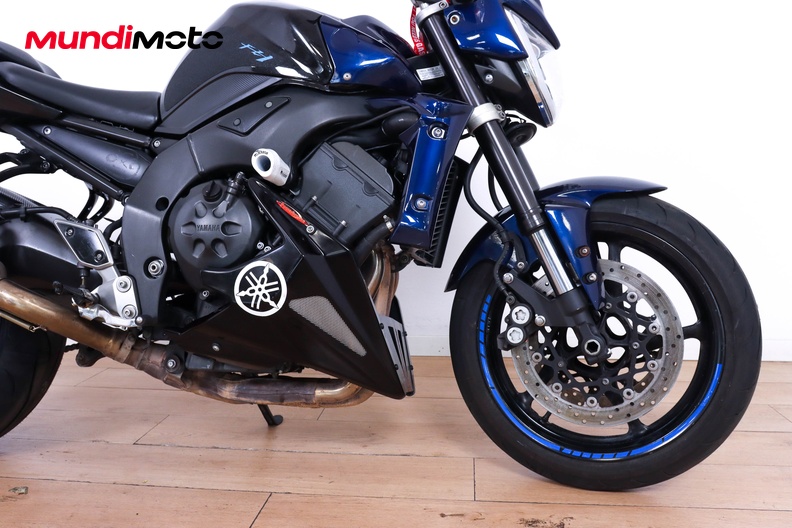 Motorbike image 12