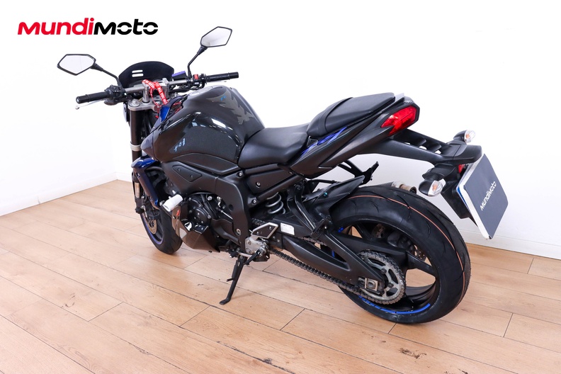 Motorbike image 6