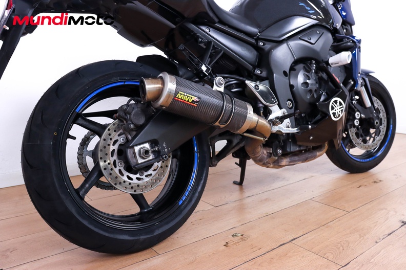 Motorbike image 3