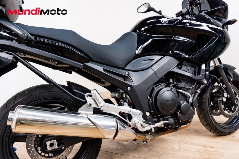 Motorbike image 3
