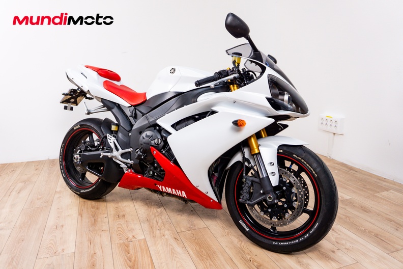 Motorbike image 1