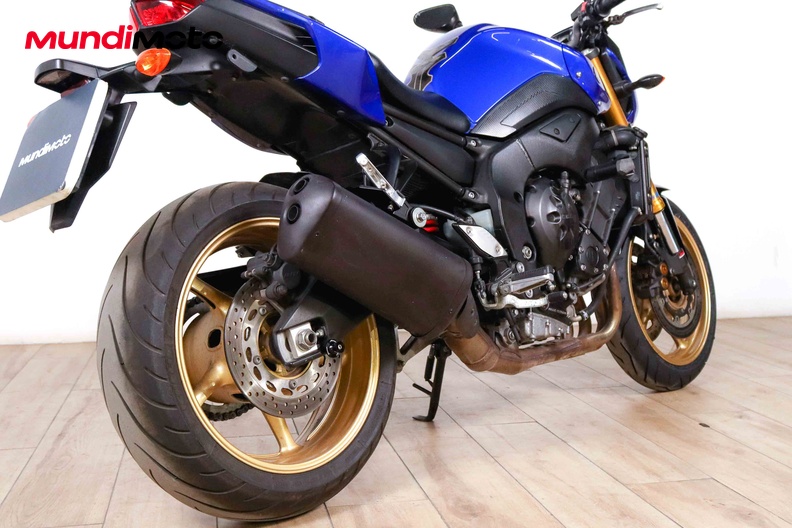 Motorbike image 3