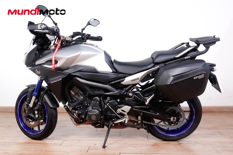 Motorbike image 5