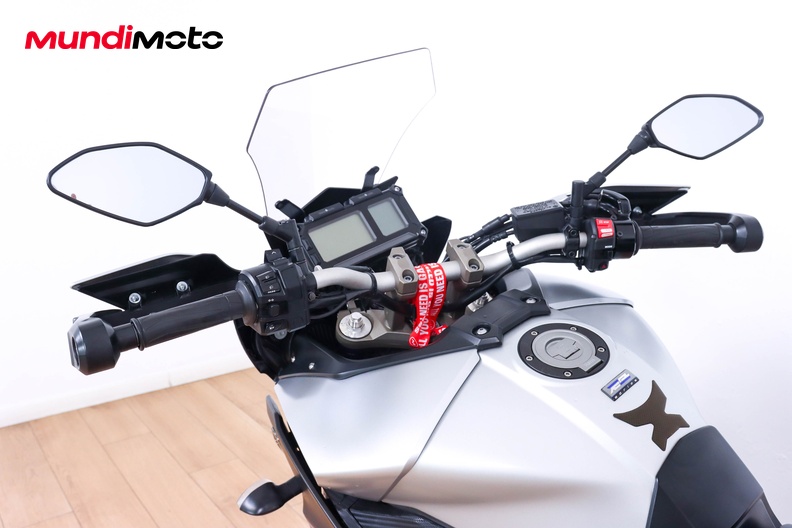 Motorbike image 10
