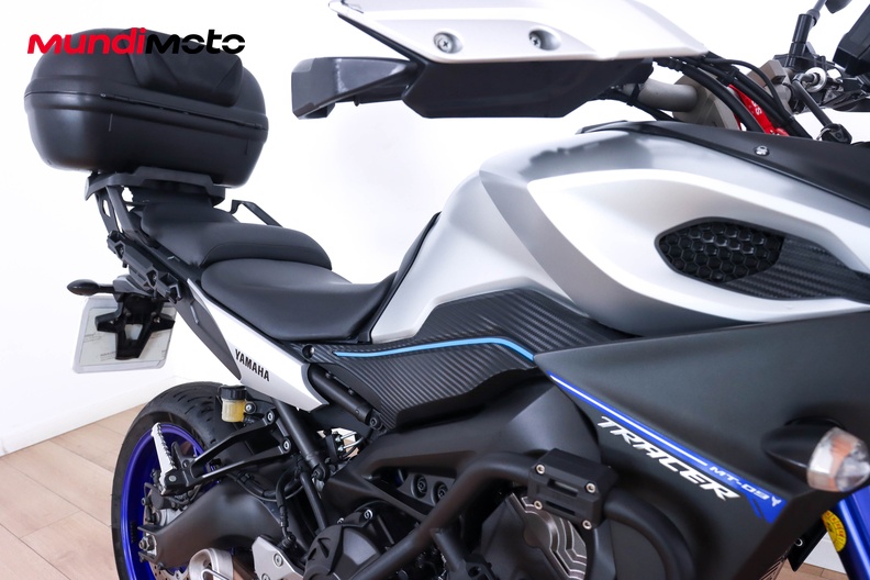 Motorbike image 13