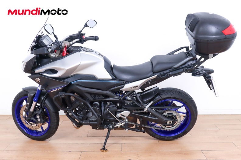 Motorbike image 5