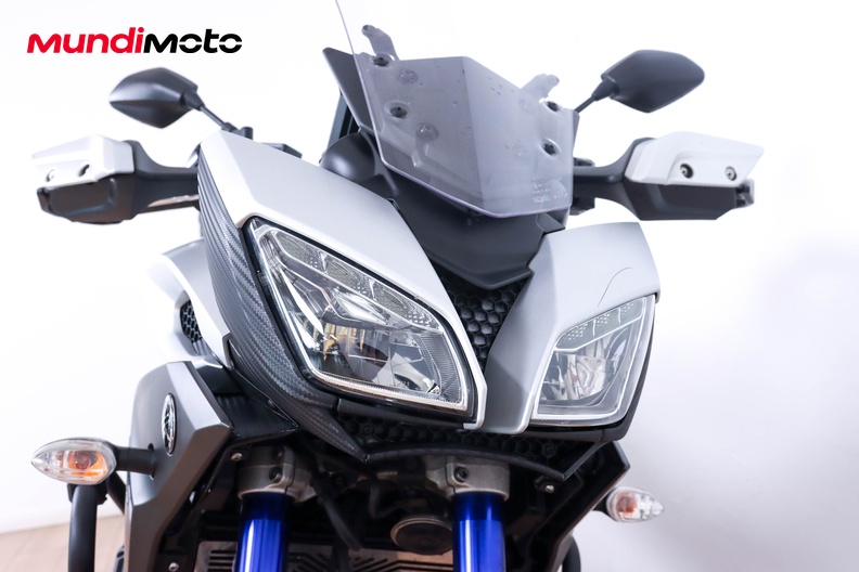 Motorbike image 4