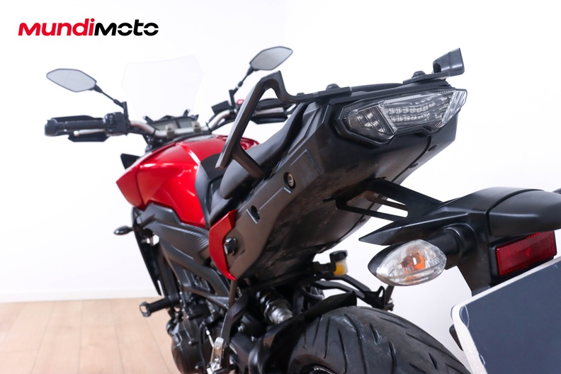 Motorbike image 9