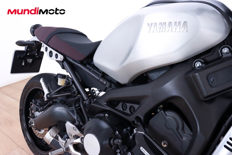 Motorbike image 12