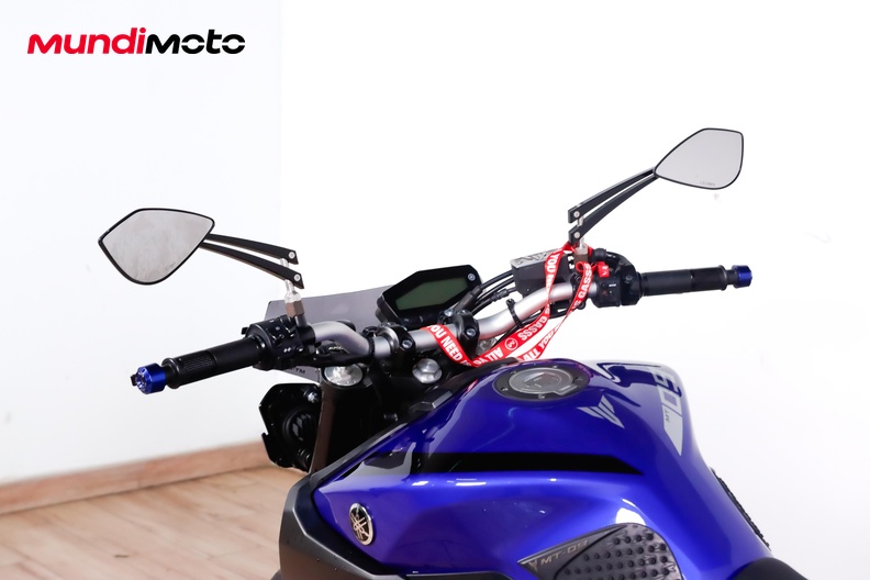 Motorbike image 10