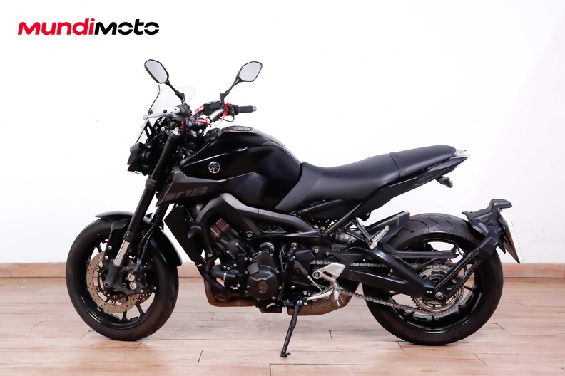Motorbike image 5
