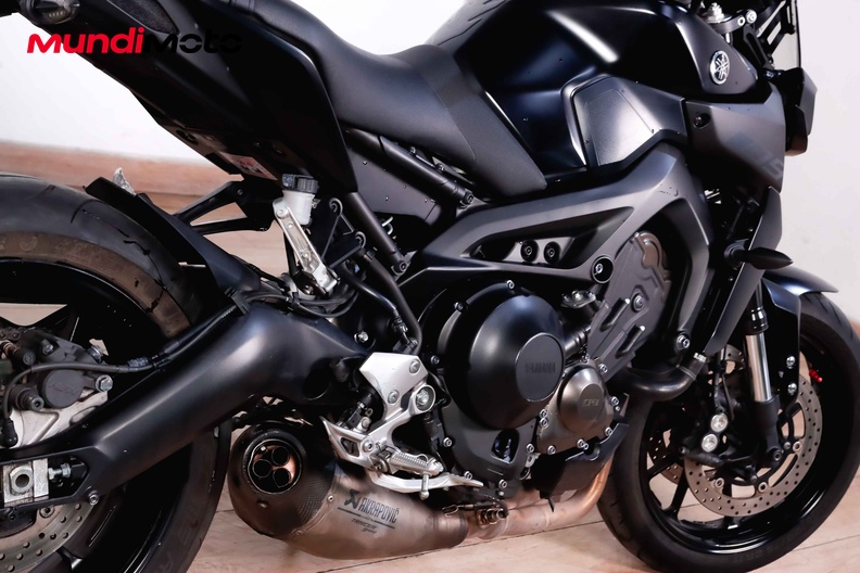 Motorbike image 3