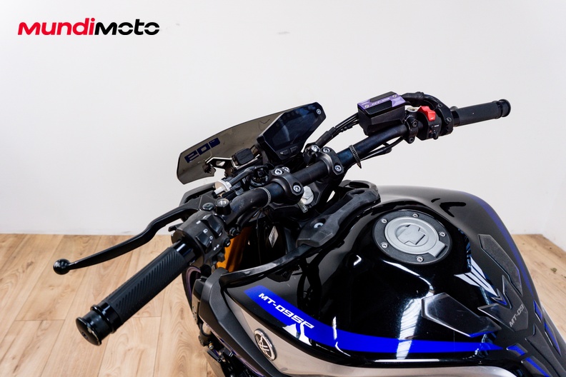Motorbike image 10