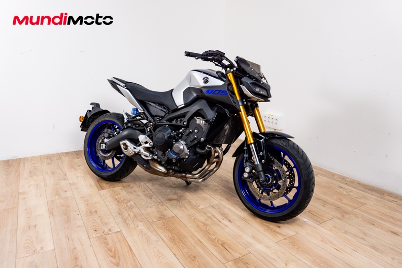 Motorbike image 1