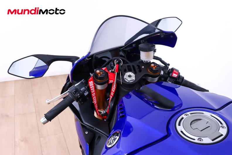Motorbike image 10