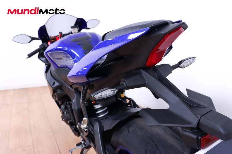 Motorbike image 9