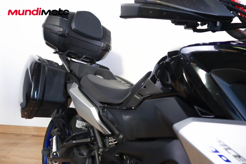 Motorbike image 13