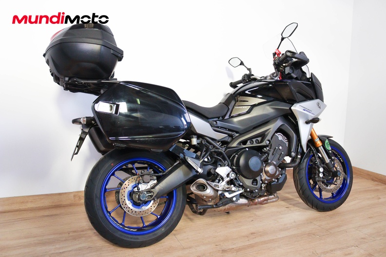 Motorbike image 1