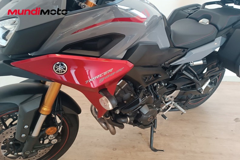 Motorbike image 9