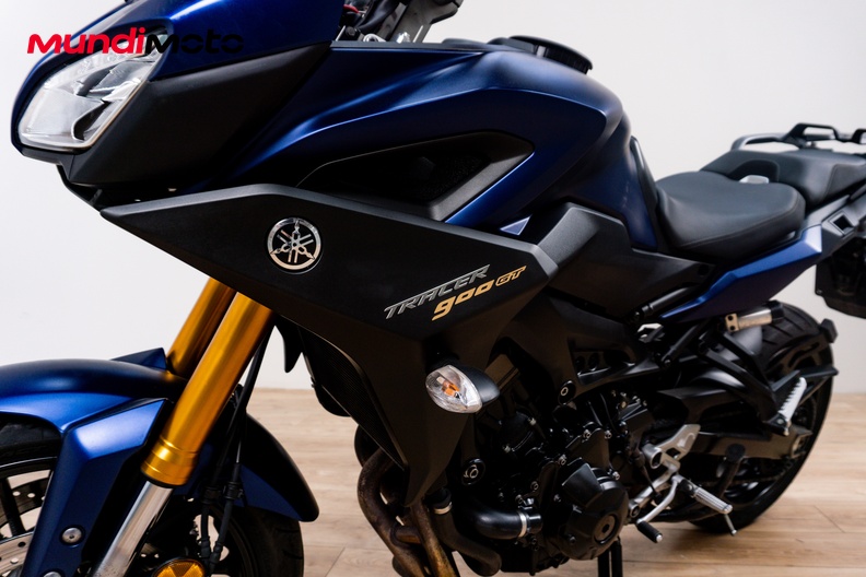Motorbike image 9