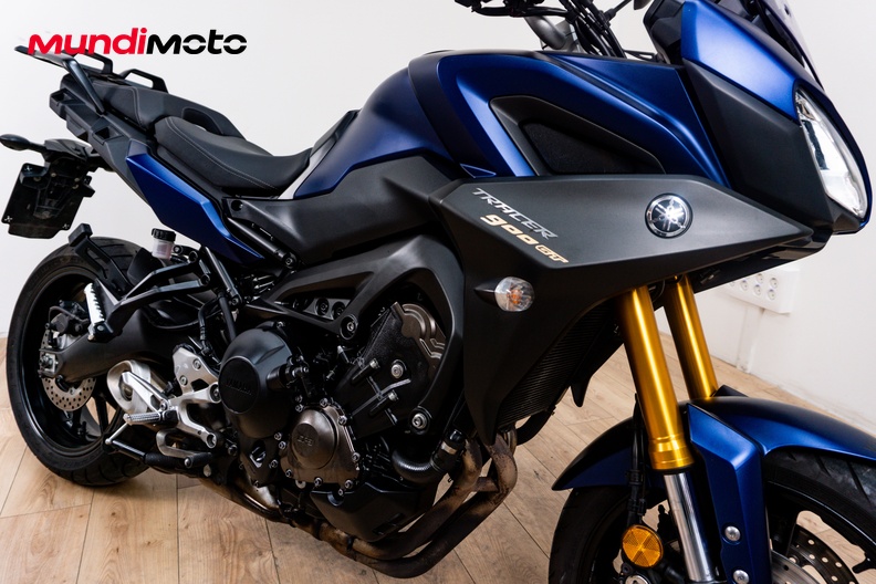 Motorbike image 4