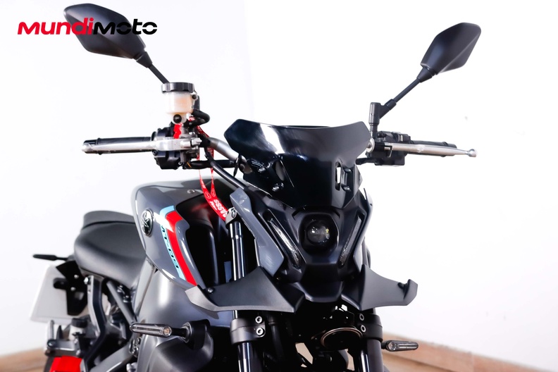Motorbike image 4