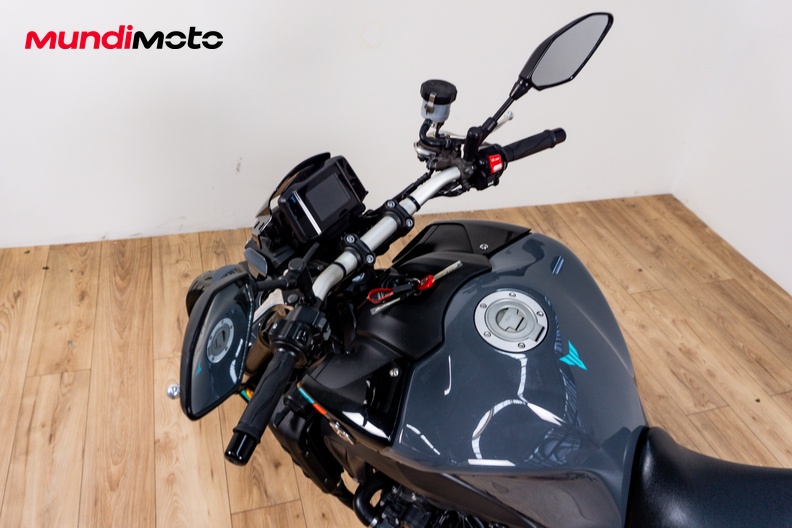 Motorbike image 10