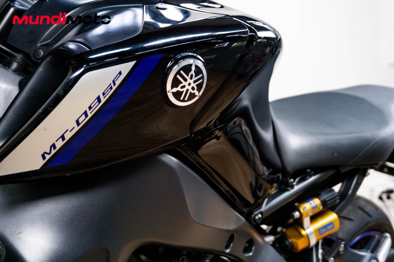 Motorbike image 13