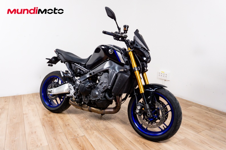 Motorbike image 1
