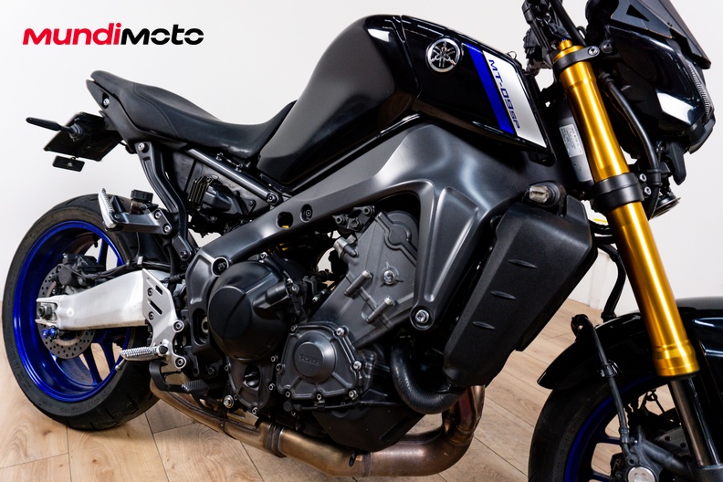 Motorbike image 4