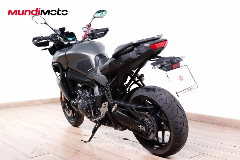Motorbike image 7