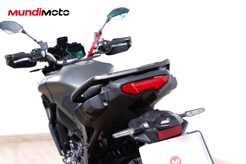 Motorbike image 8