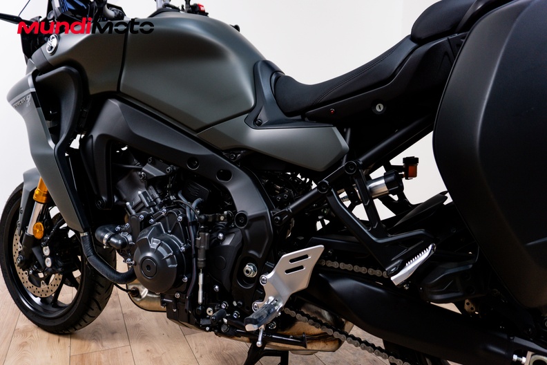 Motorbike image 8