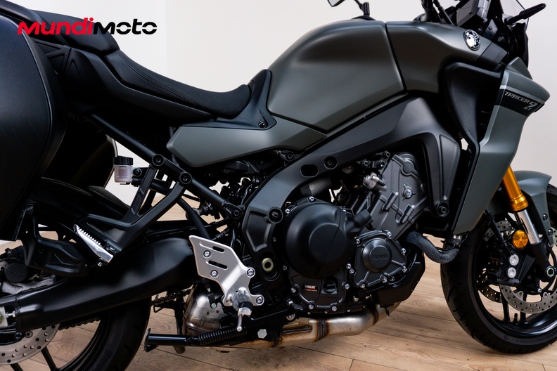 Motorbike image 3
