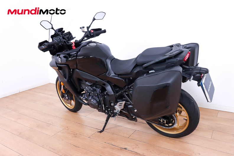 Motorbike image 6