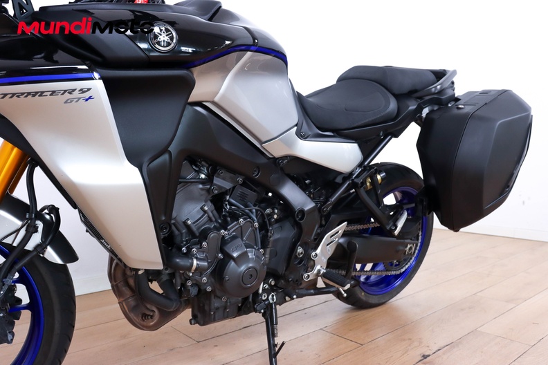 Motorbike image 8