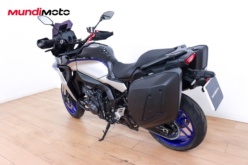 Motorbike image 6