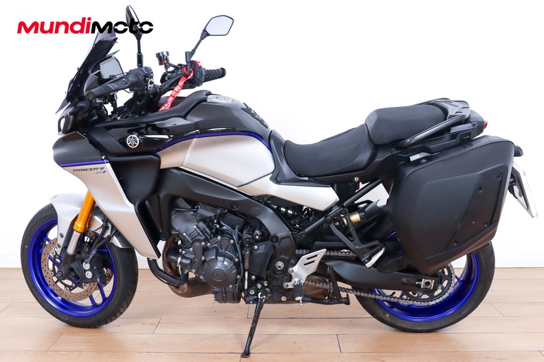 Motorbike image 5
